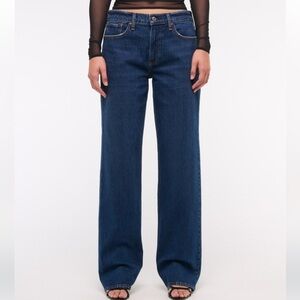 Abercrombie Low Rise Baggy Jean Size 12/31 Short